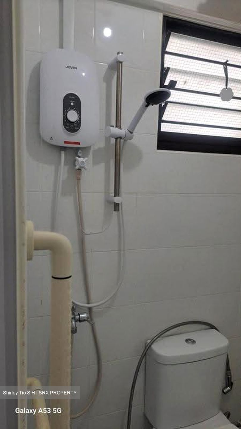 Blk 102 Jurong East Ville (Jurong East), HDB 3 Rooms #627023991